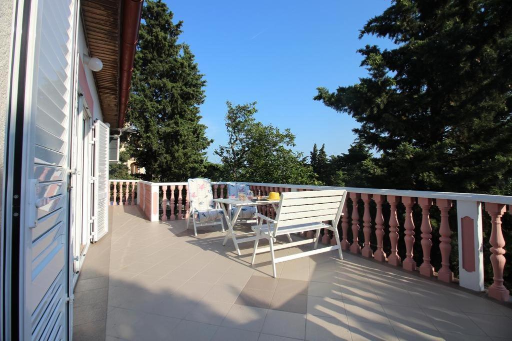 Вилла House Barbara Нови-Винодолски Экстерьер фото